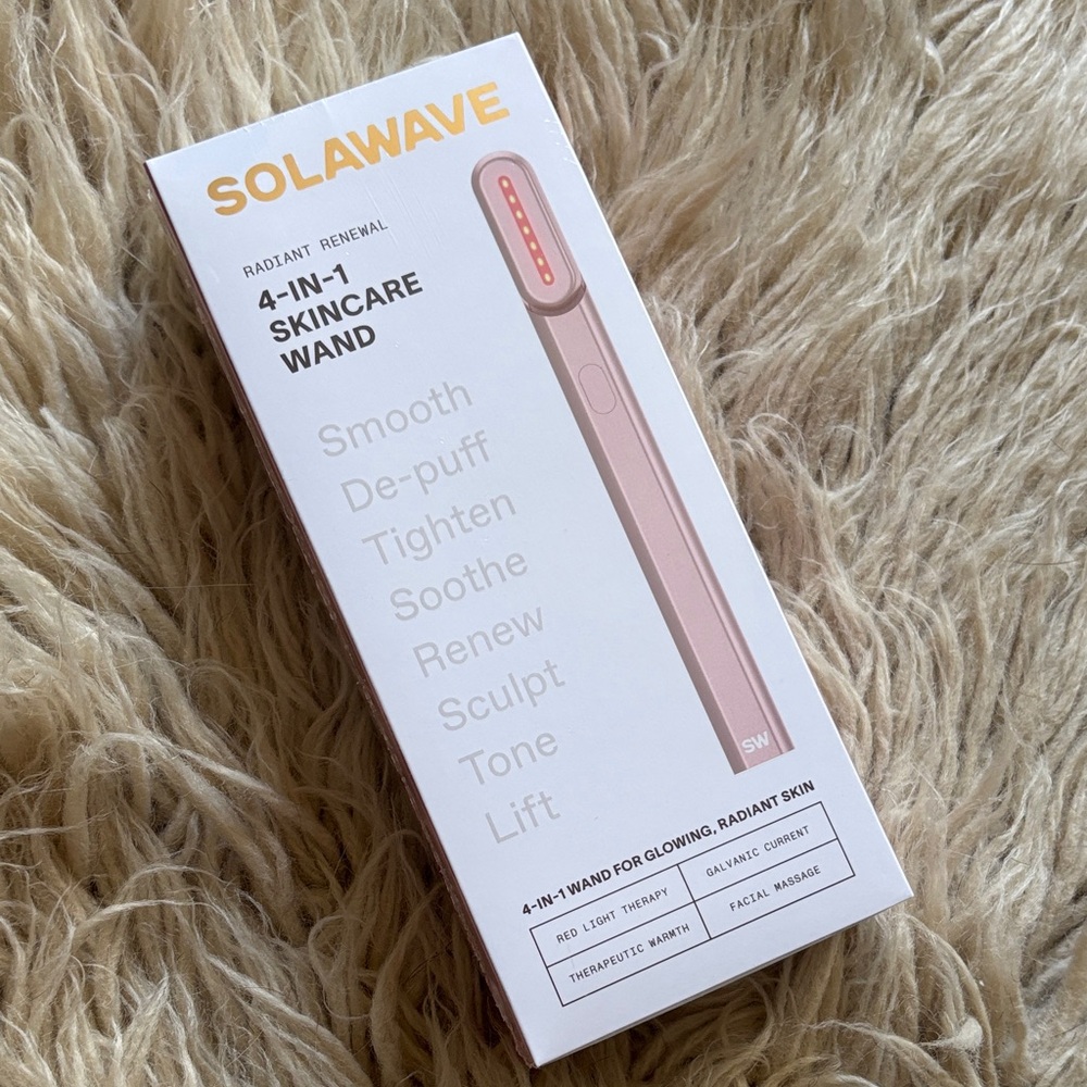 Solawave 4-in-1 Skincare Wand